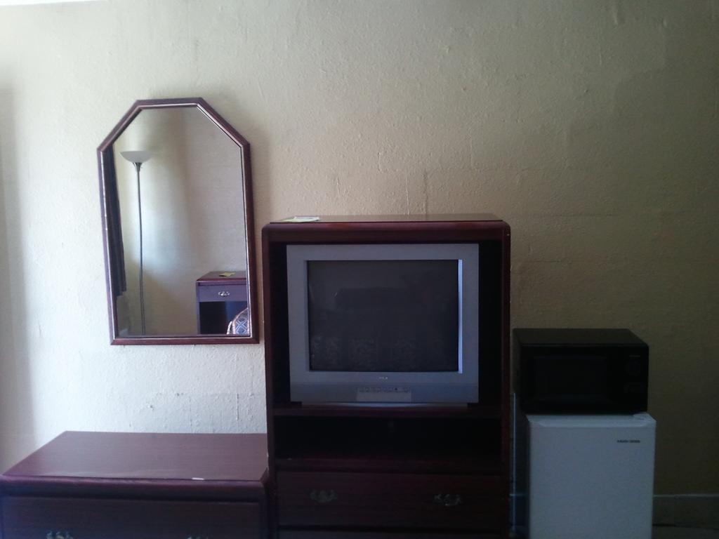 Holiday Motel Hugo 部屋 写真